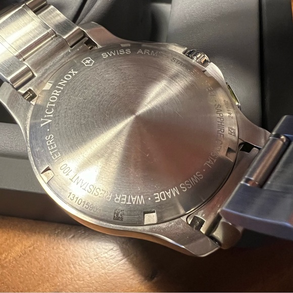 VICTORINOX SWISS ARMY Officers Chronograph Watch - Picture 12 of 13